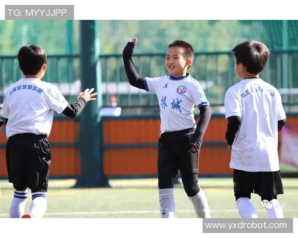 沈伟足球：探索中国足球新未来与年轻球员的成长之路